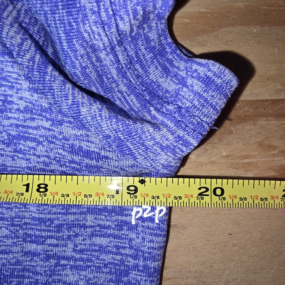 Under Armour Heathered Purple and Charcoal V-Neck Tees (35T) - Picture 13 of 15